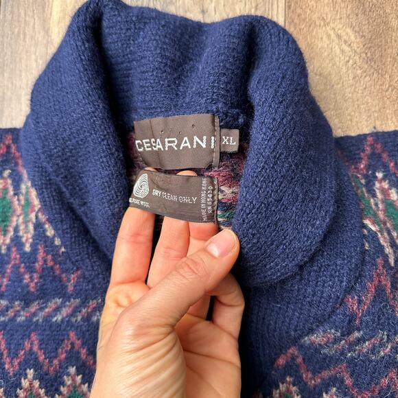 Vintage 100% Wool Knit Fair Isle V Neck Sweater Men's XL Blue Cesarani - Picture 6 of 10